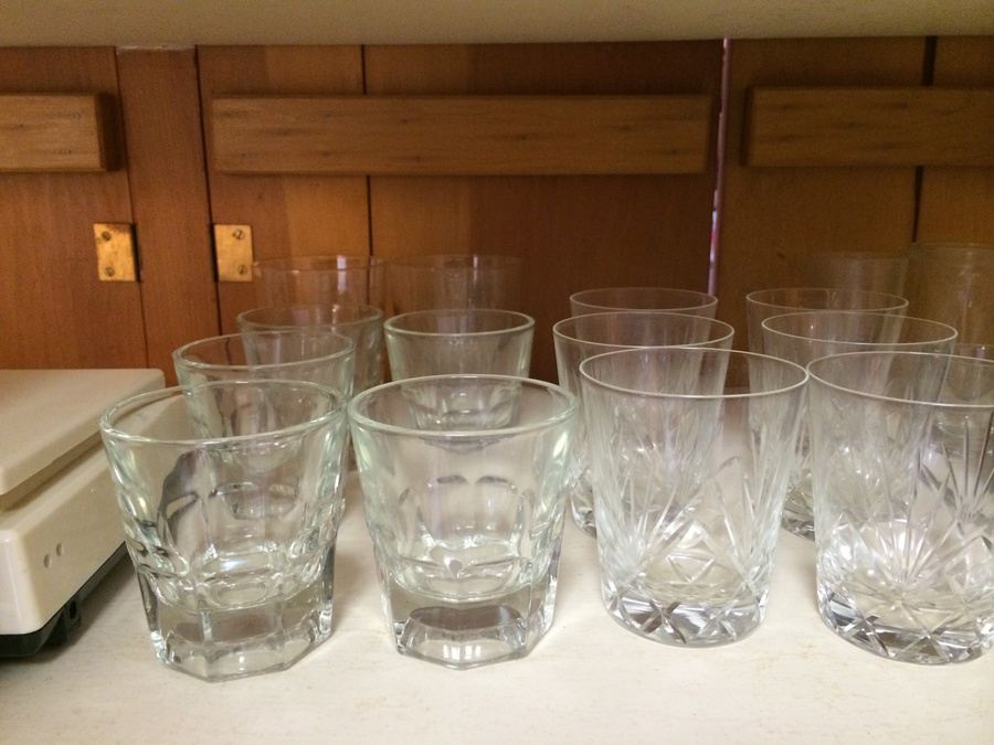 Stemware Lot [Photo 14]