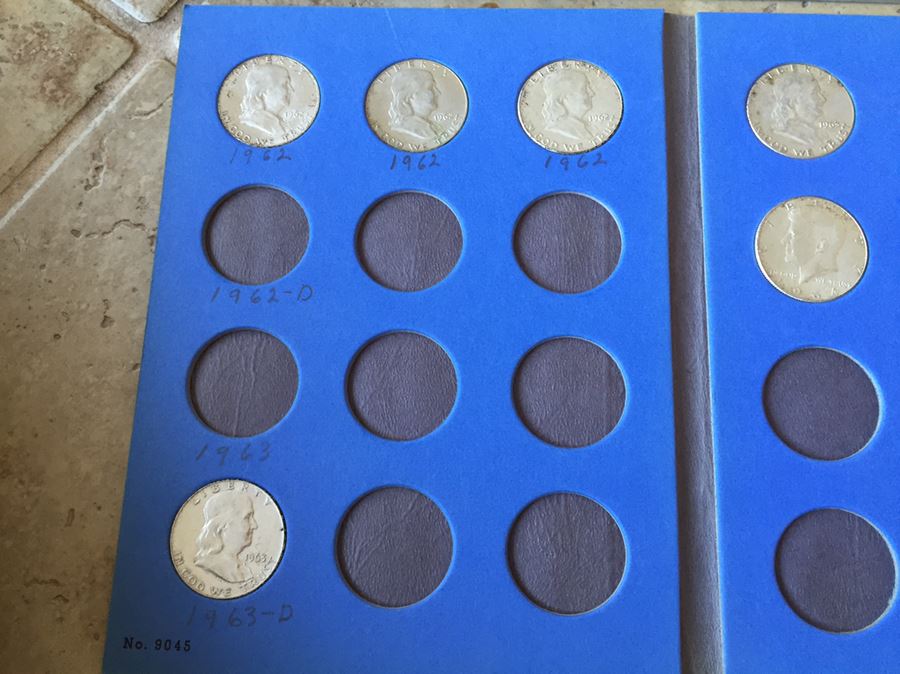 36 Benjamin Franklin Half Dollars And 3 1964 Kennedy Half Dollars $279 Melt Value With Coin Books [Photo 8]
