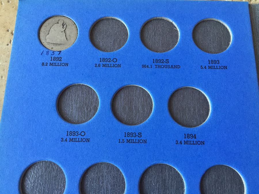 (8)  Barber Liberty Head 'Morgan' Quarters With Coin Books $29 Melt Value [Photo 4]