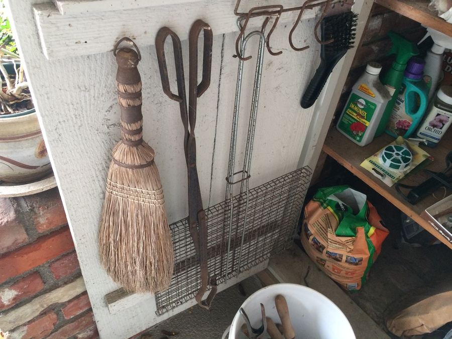 Grilling and Gardening Lot [Photo 3]