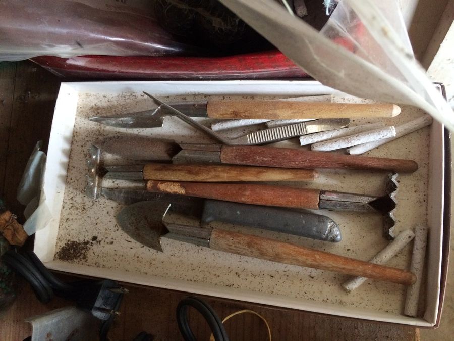 Grilling and Gardening Lot [Photo 16]