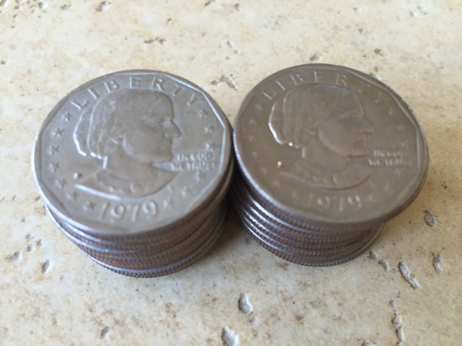 19 First Year Minted 1979 Susan B. Anthony Dollars  [Photo 4]