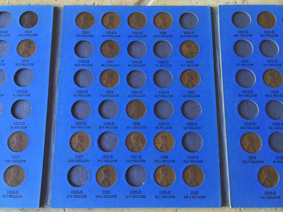 Huge Collection Of Lincoln Head Cents Pennies Steel Pennies Wheat Pennies With Coin Books And Change Purse [Photo 10]