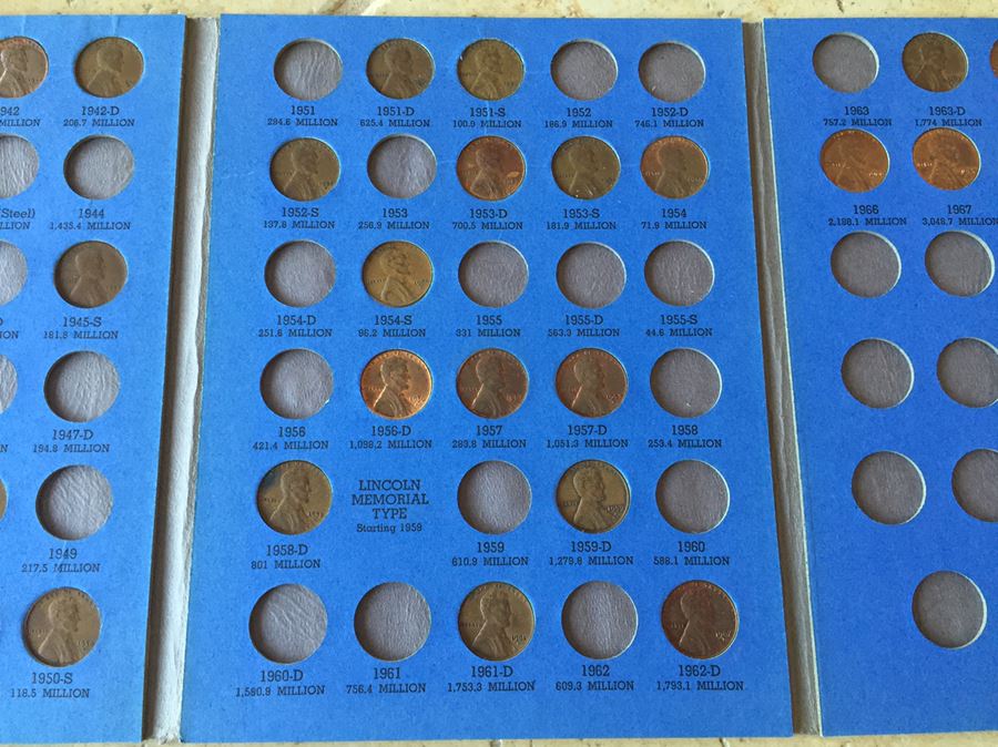 Huge Collection Of Lincoln Head Cents Pennies Steel Pennies Wheat Pennies With Coin Books And Change Purse [Photo 15]
