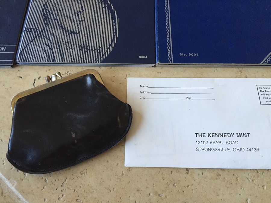 Huge Collection Of Lincoln Head Cents Pennies Steel Pennies Wheat Pennies With Coin Books And Change Purse [Photo 8]