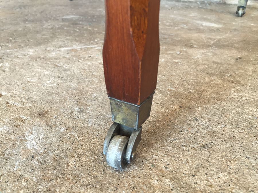 Vintage Leather Top Table On Casters [Photo 10]