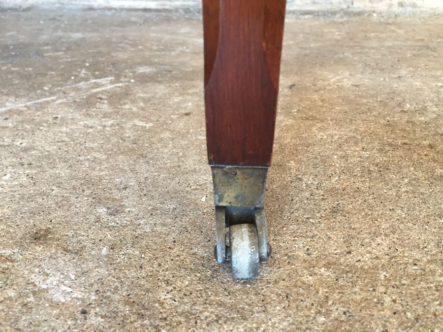 Vintage Leather Top Table On Casters [Photo 8]
