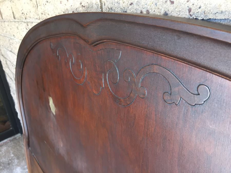 Vintage Twin Wooden Headboard On Casters [Photo 3]