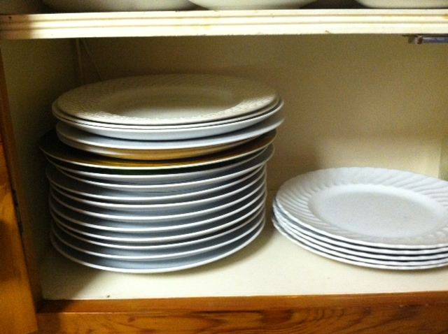 Cabinet Lot [Photo 8]