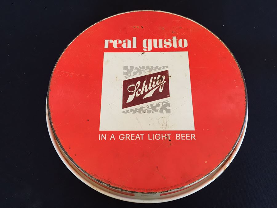 Schlitz Beer Metal Advertising Tray [Photo 3]