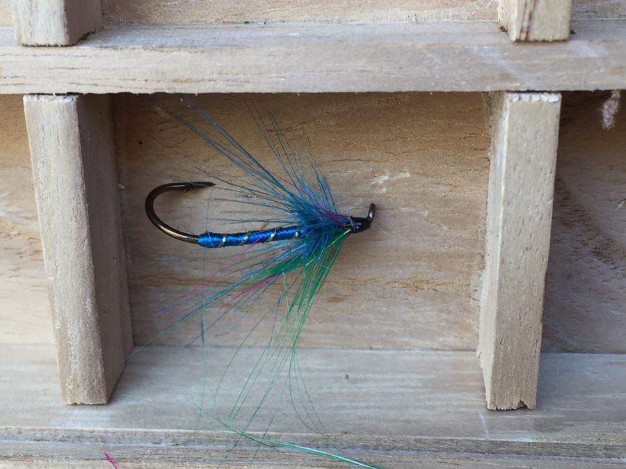 Vintage Split Bamboo Fishing Rod Arai Fishing Goods Asakusa, Tokyo, Japan Made In Occupied Japan Between 1947-1952 With Fishing Lures Flies And Case [Photo 13]