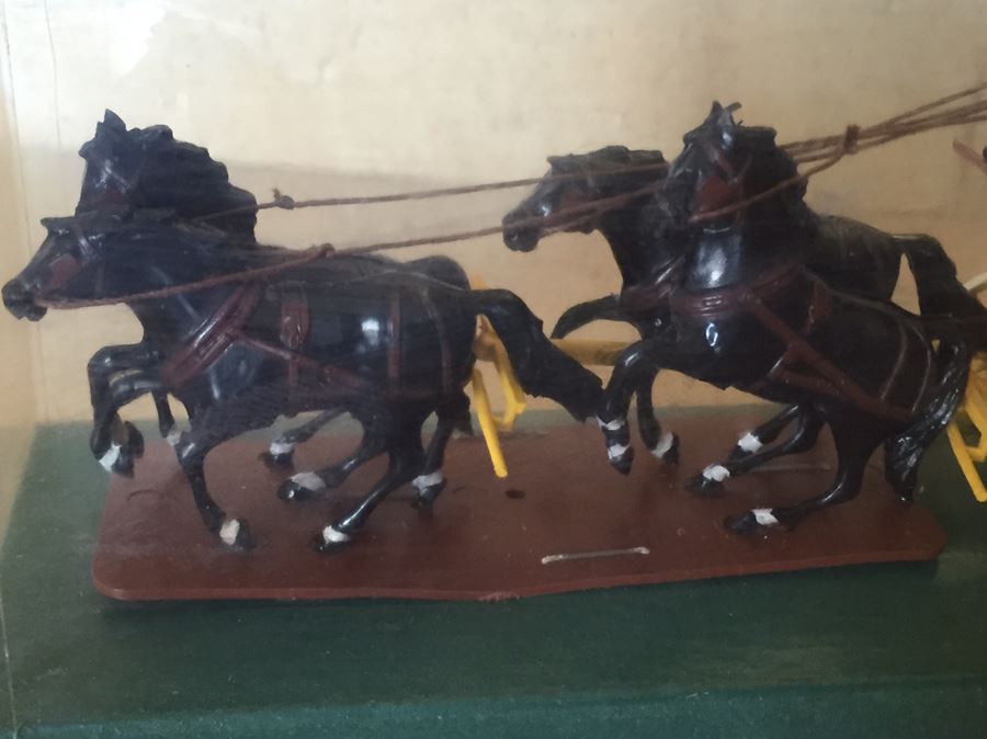 Vintage US Mail Wells Fargo Prairie Queen Model Toy New In Original Packaging [Photo 9]