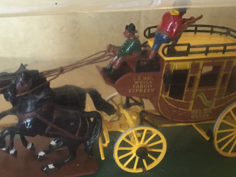 Vintage US Mail Wells Fargo Prairie Queen Model Toy New In Original Packaging [Photo 3]