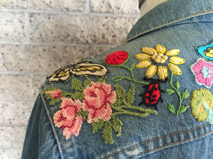 Vintage Denim Jacket With Patches [Photo 6]