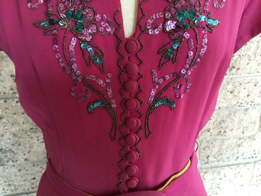 Vintage Ladies Dress [Photo 2]