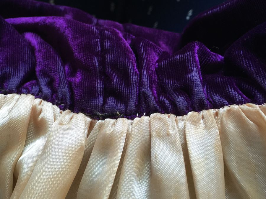 Vintage Purple Robe [Photo 3]