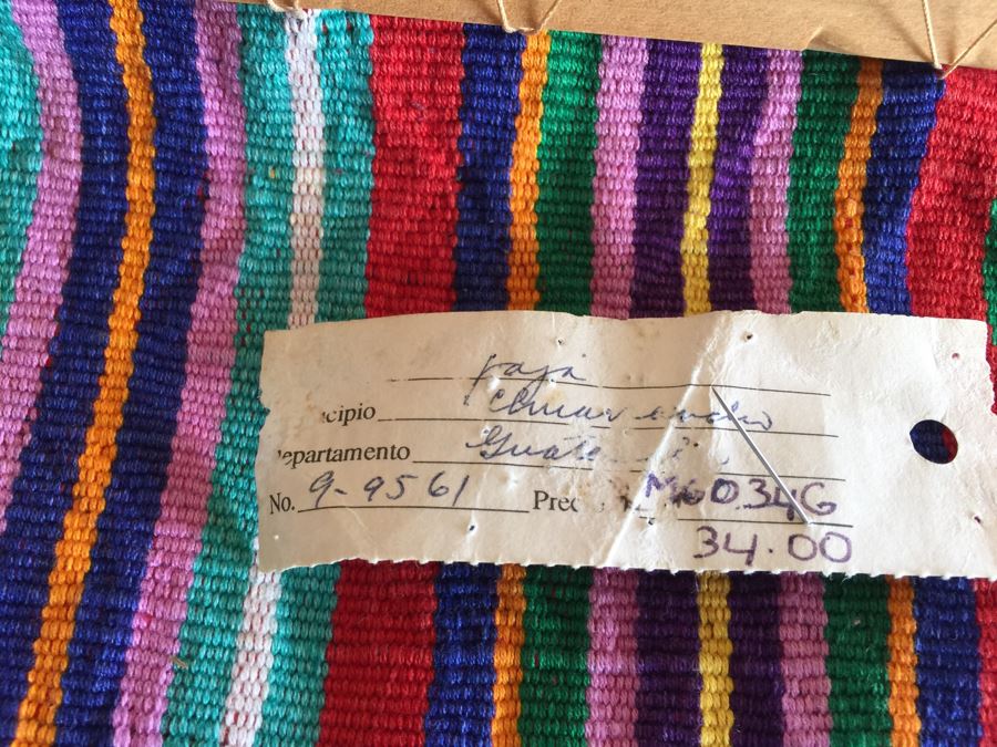 Very Nice Hanging Guatemalan Hand Woven Textile From The Ixchel Museum of Indigenous Textiles and Clothing [Photo 4]