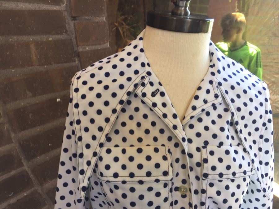 Vintage Sixties Ladies Dress With Blue Polka Dots Size [Photo 6]