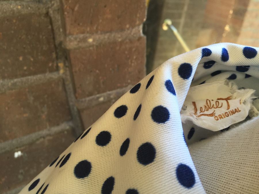 Vintage Sixties Ladies Dress With Blue Polka Dots Size [Photo 4]