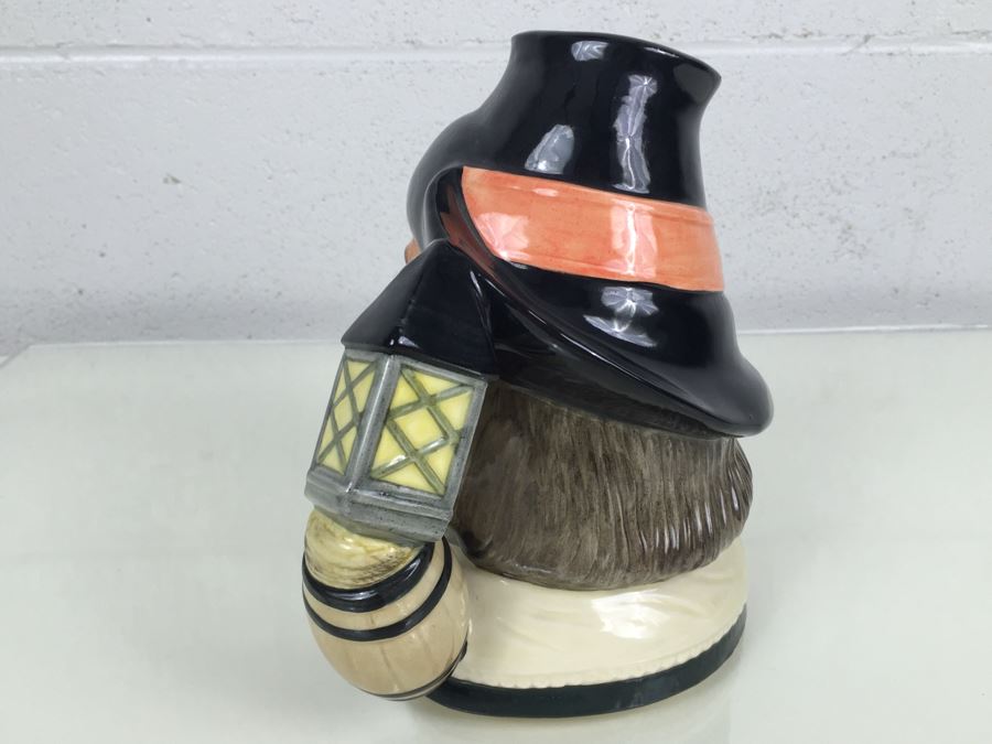 Royal Doulton Large 'Guy Fawkes' D6861 Character Jug [Photo 9]