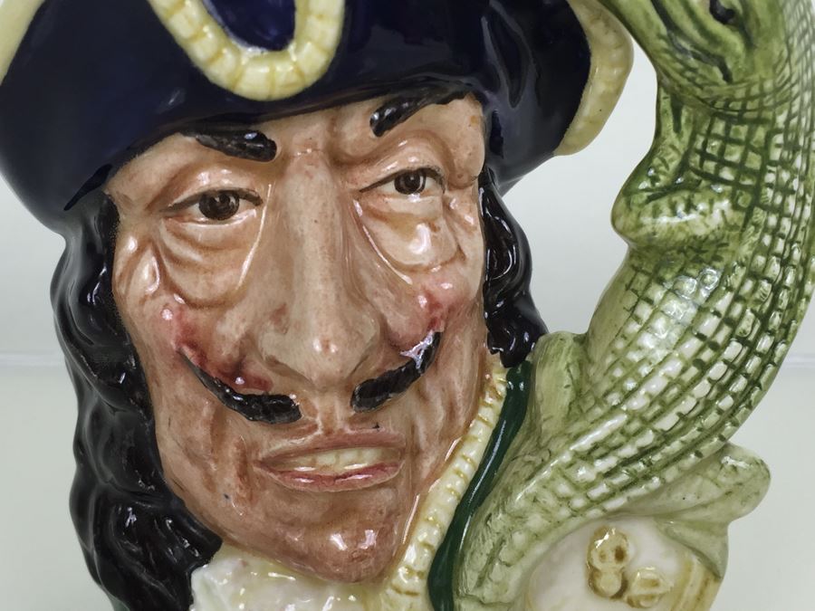 Royal Doulton Small 'Capt.Hook' D6001 Character Jug 1964 [Photo 5]