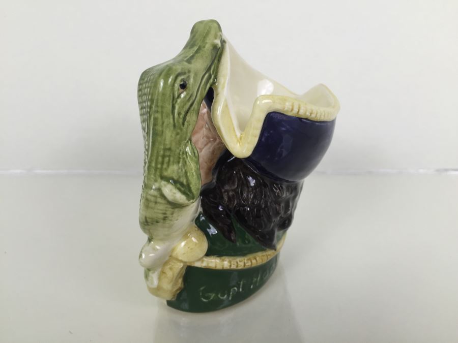 Royal Doulton Small 'Capt.Hook' D6001 Character Jug 1964 [Photo 8]