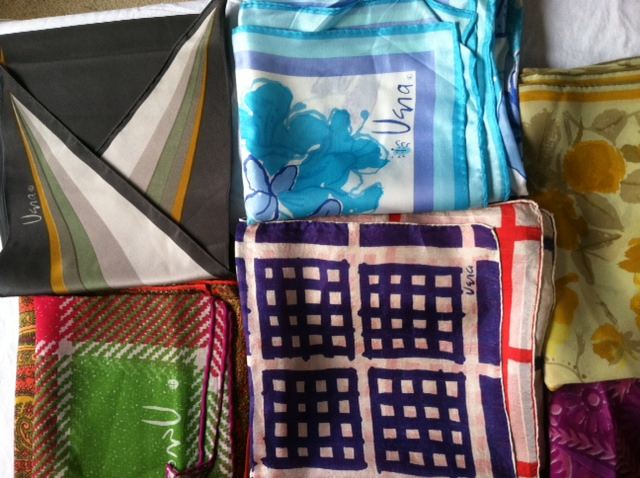 Vintage Scarf Lot 4 [Photo 14]