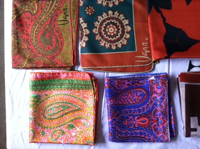 Vintage Scarf Lot 4 [Photo 12]