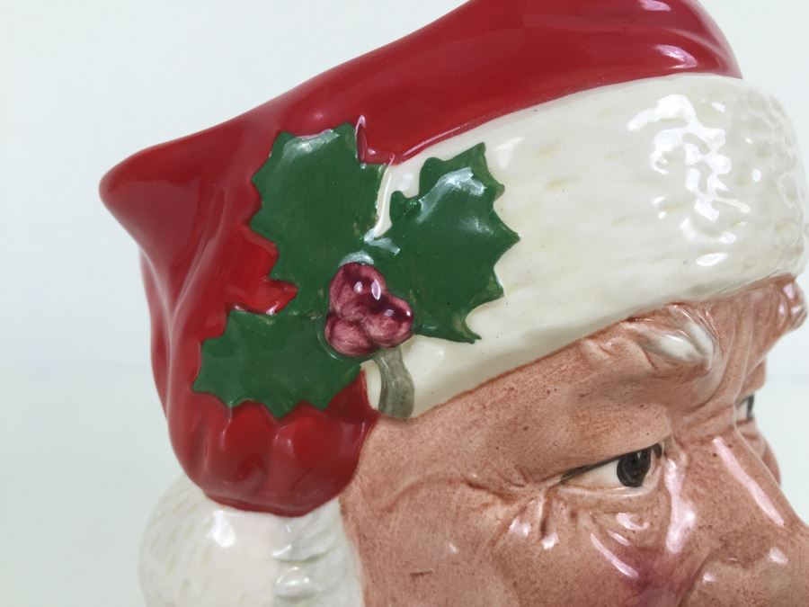 Royal Doulton Large 'Santa Claus' D6668 Character Jug 1981 [Photo 8]