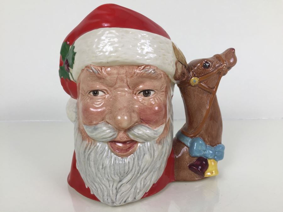 Royal Doulton Large 'Santa Claus' D6675 Character Jug 1982 [Photo 1]