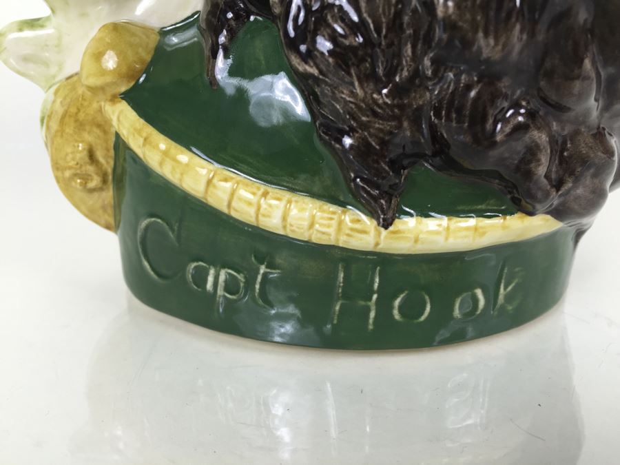 Royal Doulton Large 'Captain Hook' D6597 Character Pitcher 1964 [Photo 11]