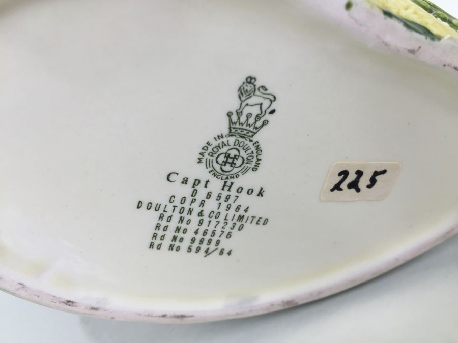 Royal Doulton Large 'Captain Hook' D6597 Character Pitcher 1964 [Photo 12]