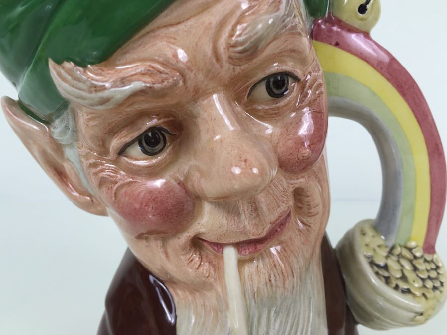 Royal Doulton Large 'Leprechaun' D6847 Character Pitcher 1989 [Photo 4]