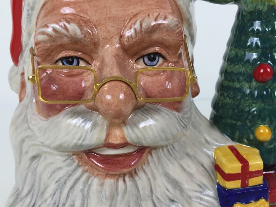 Royal Doulton Large 'Santa Clause' D7123 Character Jug 1998 Special Limited Edition Of 1,500 [Photo 2]