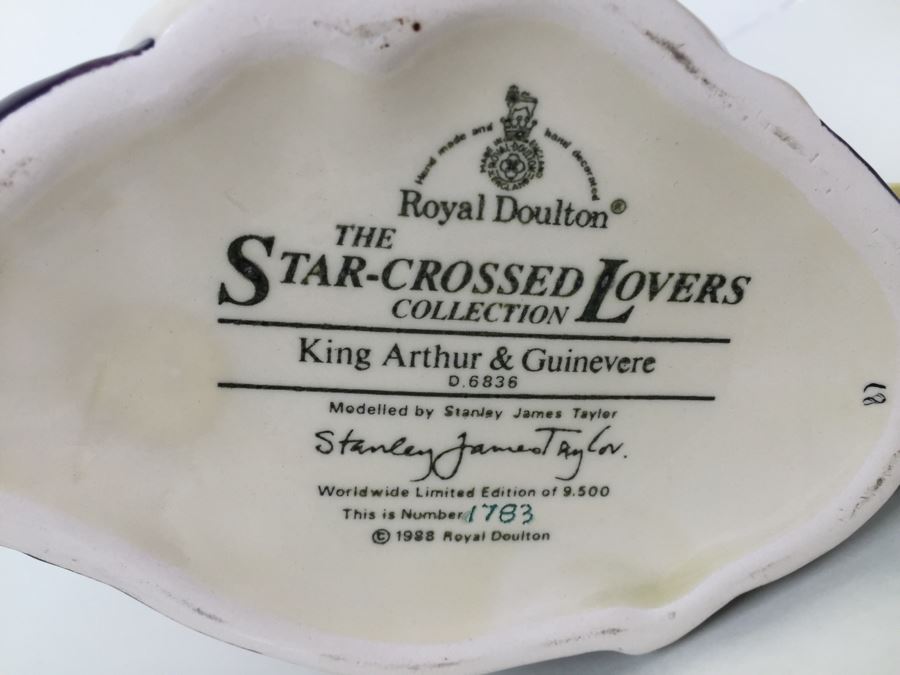 Royal Doulton Large The Star-Crossed Lovers Collection 'King Arthur & Guinevere' D6836 Character Pitcher Limited Edition 1,783 Of 9,500 [Photo 3]