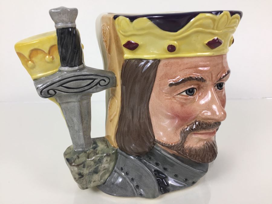 Royal Doulton Large The Star-Crossed Lovers Collection 'King Arthur & Guinevere' D6836 Character Pitcher Limited Edition 1,783 Of 9,500 [Photo 7]