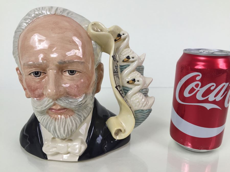 Royal Doulton Large 'Tchaikovsky' D7022 Character Pitcher 1995 [Photo 4]