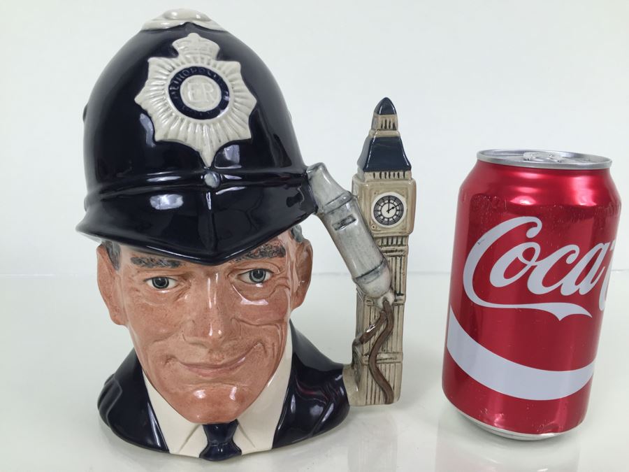 Royal Doulton Large 'The London 'Bobby'' D6744 Character Jug 1985 [Photo 4]