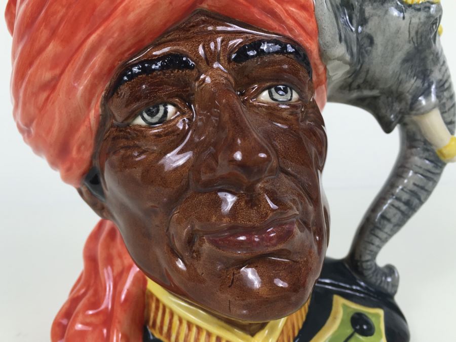 Royal Doulton Large 'The Elephant Trainer' D6856 Character Pitcher 1989 Limited Edition 166 Of Signed By Michael Doulton [Photo 2]