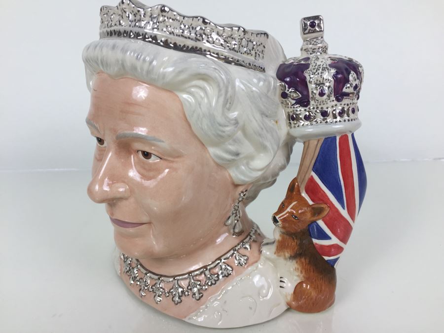 Royal Doulton Large 'Queen Elizabeth II' D7256 Character Jug Signed By Michael Doulton [Photo 6]
