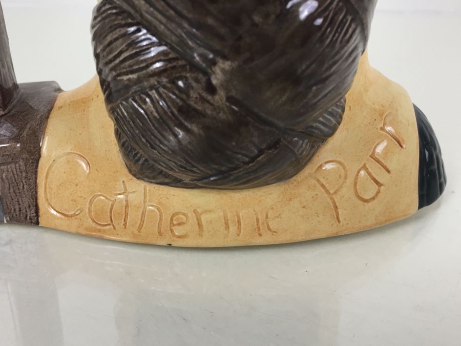 Royal Doulton Large 'Catherine Parr' D6664 Character Pitcher 1980 [Photo 9]