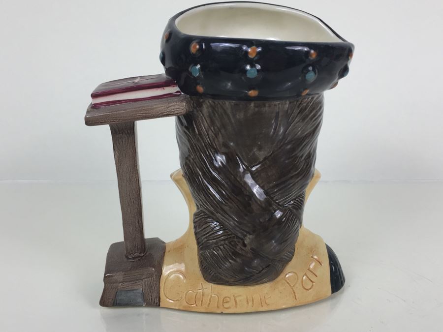 Royal Doulton Large 'Catherine Parr' D6664 Character Pitcher 1980 [Photo 8]