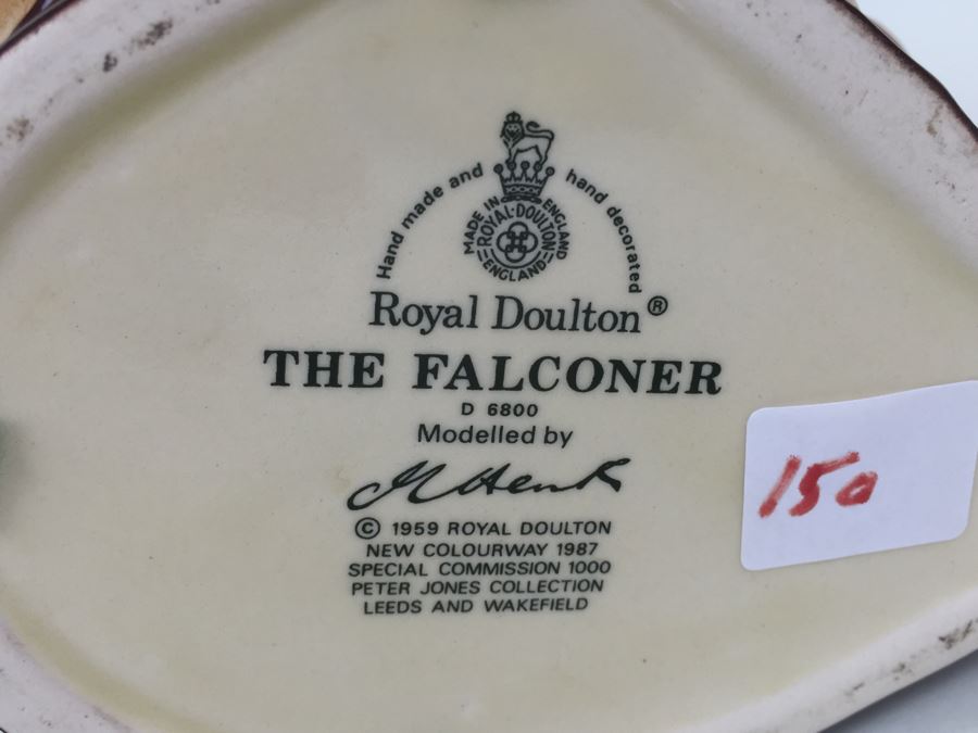 Royal Doulton Large 'The Falconer' D6800 Character Pitcher 1987 Special Commission 1000 [Photo 3]