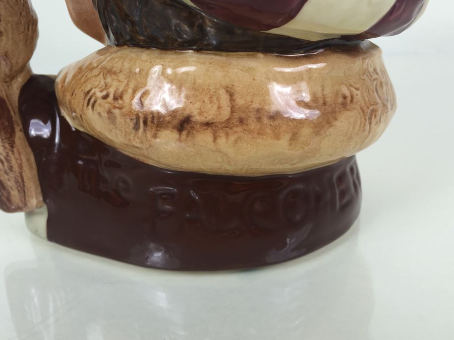 Royal Doulton Large 'The Falconer' D6800 Character Pitcher 1987 Special Commission 1000 [Photo 10]