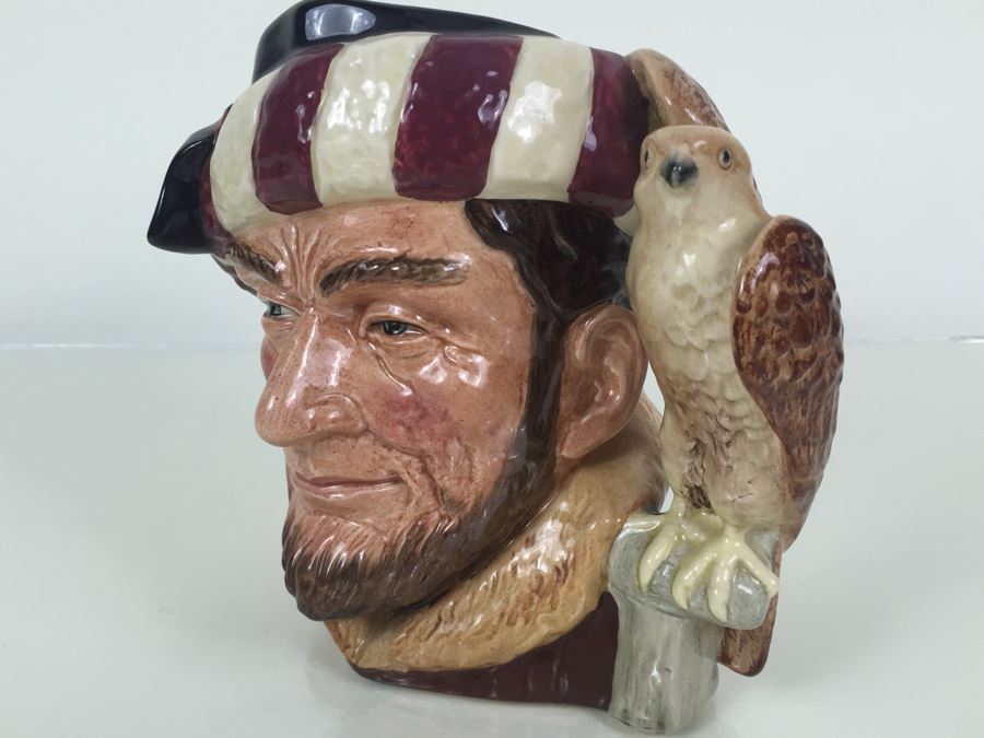 Royal Doulton Large 'The Falconer' D6800 Character Pitcher 1987 Special Commission 1000 [Photo 6]