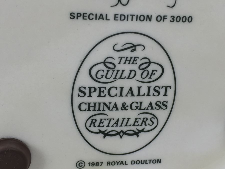 Royal Doulton Large 'Queen Victoria' D6788 Character Jug 1987 Limited Edition 1,416 Of 3,000 [Photo 11]