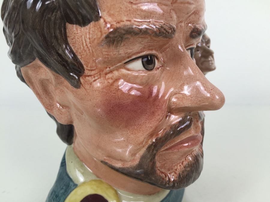 Royal Doulton Large The Shakespearean Collection 'Macbeth' D6667 Character Pitcher 1982 [Photo 11]