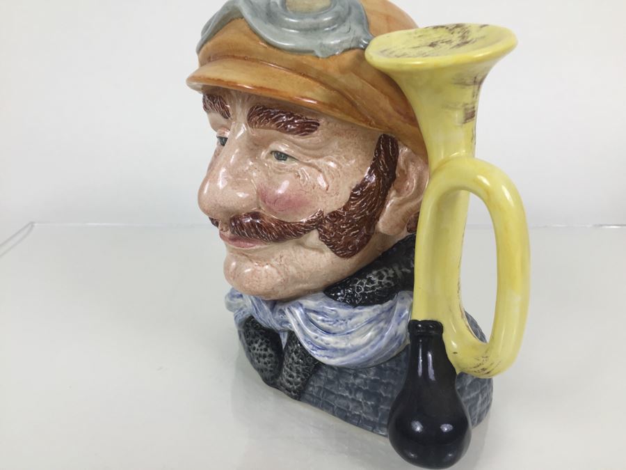 Royal Doulton Large 'Veteran Motorist' D6633 Character Jug 1972 [Photo 5]