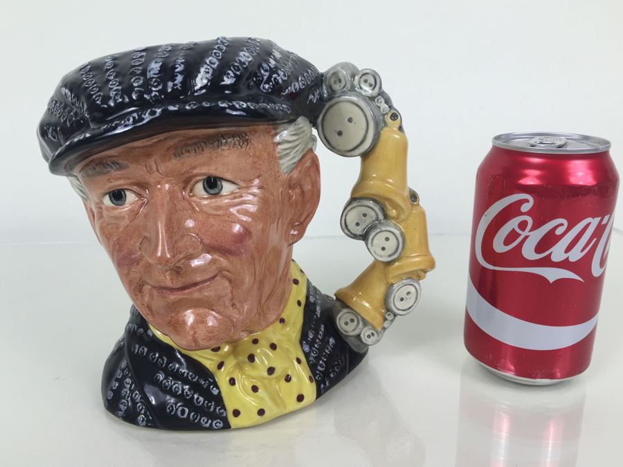 Royal Doulton Large 'Pearly King' D6760 Character Pitcher 1986 [Photo 4]