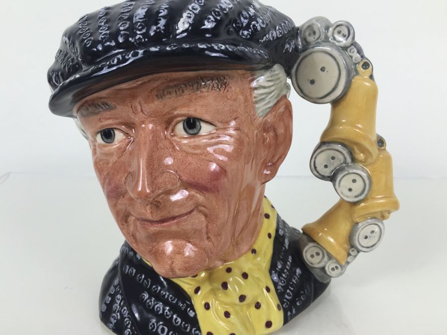 Royal Doulton Large 'Pearly King' D6760 Character Pitcher 1986 [Photo 5]